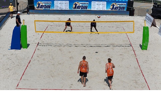 plaj-voleybolu-heyecani-aydinda-yasandi.jpg