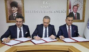 sivas-esnafina-yakisacak-yeni-hizmet-binasi-icin-imzalar-atildi.jpg