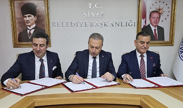 sivas-esnafina-yakisacak-yeni-hizmet-binasi-icin-imzalar-atildi.jpg