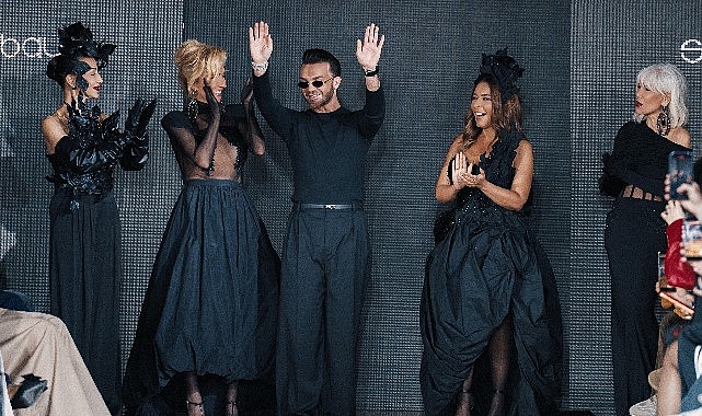 sultan-gadimbayli-back-to-black-koleksiyonu-ile-baku-fashion-weekde-guclu-bir-durus-sergiledi.jpg