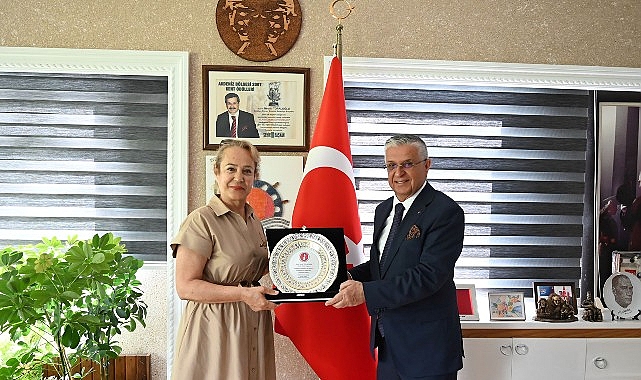 tkb-kemer-sube-baskani-akdagdan-baskan-topalogluna-ziyaret.jpg