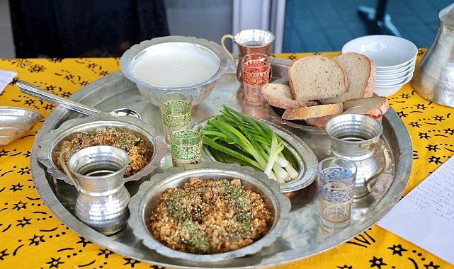 turkiyenin-lezzetleri-karsiyakada-bulustu.jpg