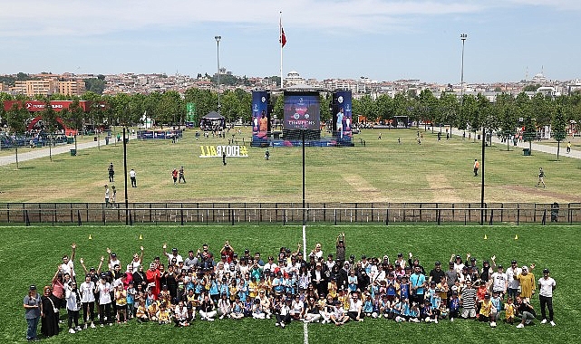 uefa-ve-disneyden-play-games-hamlesi-gelecegin-kadin-sampiyonlar-ligi-yildizlari-yetisiyor.jpg