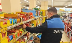 zabita-ekiplerinden-bakkal-ve-marketlere-denetim.jpg
