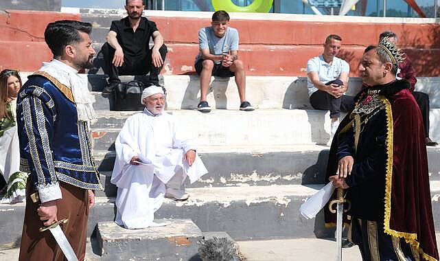 adana-sivesiyle-hamlet.jpg