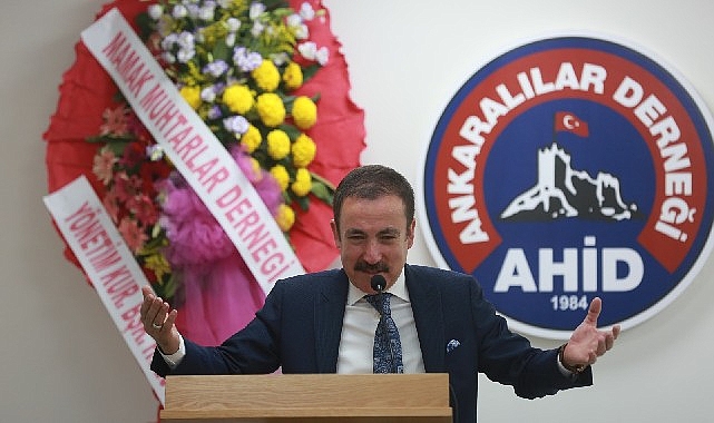 ahidden-ankaraya-deger-katan-isimlere-vefa-gecesi.jpg
