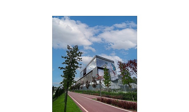 atlas-universitesi-dunyada-7nci-oldu.jpg