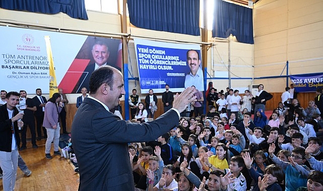 baskan-altay-merkez-disindaki-28-ilcede-yasayan-gencleri-yaz-spor-okullarina-davet-etti.jpg