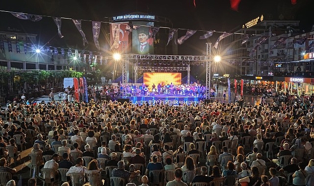 baskan-cercioglu-aydin-buyuksehir-belediyesi-konservatuarinin-essiz-gosterilerini-aydinlilar-ile-bulusturdu.jpg
