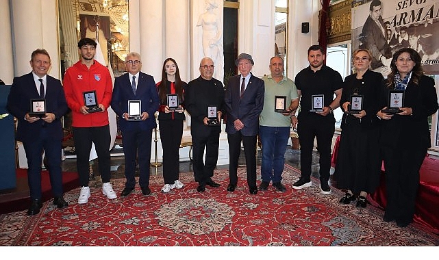 baskentin-yuzunu-gulduren-takim-kahramankazan-belediyespor.jpg