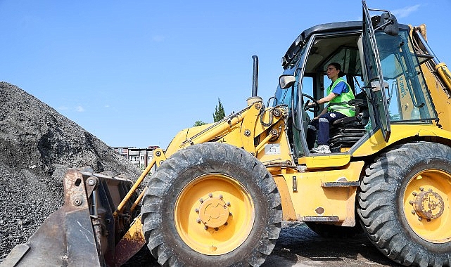 buca-belediyesinin-kepce-operatoru-aycaya-sahadan-tam-not.jpg