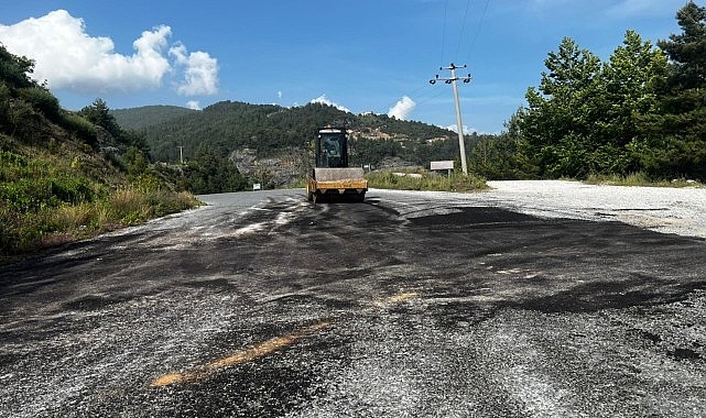 buyuksehir-ekiplerinden-yol-mesaisi.jpg