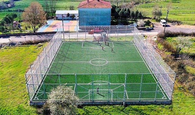 buyuksehir-futbol-sahalari-icin-ihaleye-cikiyor.jpg