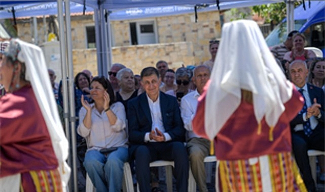 buyuksehirden-foca-yenikoyde-anlamli-acilis.jpg