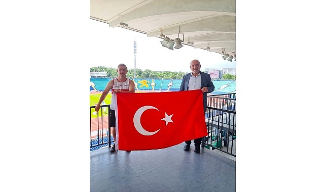 canikli-sporcu-ali-topaloglu-ust-uste-dunya-sampiyonu.jpg