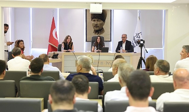 cesme-belediye-meclisinden-yaz-sezonu-karari-insaat-yasagi-15-haziranda-basliyor.jpg