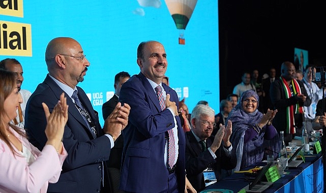 cumhurbaskani-erdogan-dunya-belediyeler-birligi-baskanligi-icin-baskan-altayi-telefonla-tebrik-etti-baskan-altay-sayin-cumhurbaskanimizin-yerel-yonetimler-ve-dis-politikadaki-vizyo.jpg
