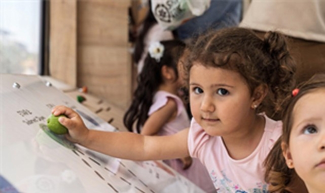 dobidob-yollarda-cocuklar-doga-nobetinde.jpg