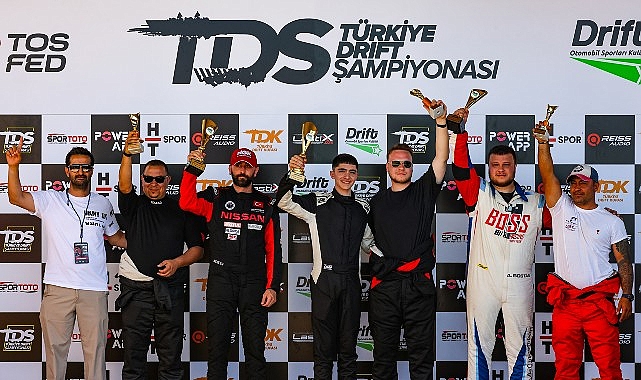 dumanli-hava-sahasi-tosfed-istanbul-parktaydi.jpg