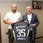 formasini-buyukakina-hediye-etti-helallik-istedi.jpg