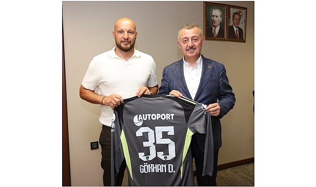 formasini-buyukakina-hediye-etti-helallik-istedi.jpg