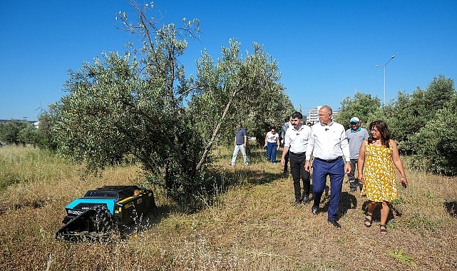 gaziemirde-yabani-otlarla-mucadelede-teknoloji-destegi.jpg
