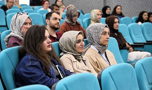 ii-meram-pdr-gunleri-ile-rehber-ogretmenler-ve-psikolojik-danismanlar-kto-karatayda-bulustu.jpg