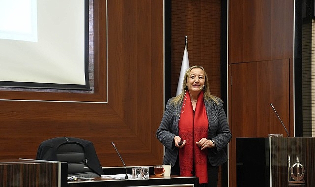kecioren-belediyesinden-kurumsal-iletisimi-guclendirecek-egitim.jpg