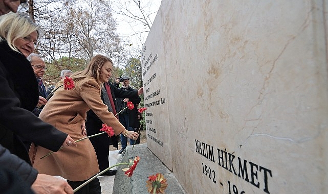 konaktan-usta-sairlere-vefa-nazim-hikmet-ve-ahmed-arif-konakta-anilacak.jpg
