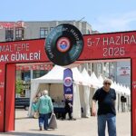 maltepede-nostalji-ruzgari-2-maltepe-plak-gunleri-basladi.jpg