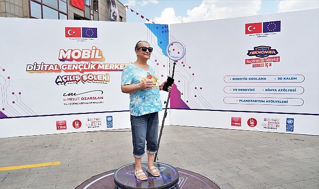 mobil-digem-keciorende-coskulu-torenle-hizmete-acildi.jpg