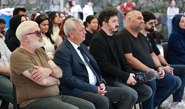 osmangazi-reels-yarismasinda-kazananlar-odullerine-kavustu.jpg