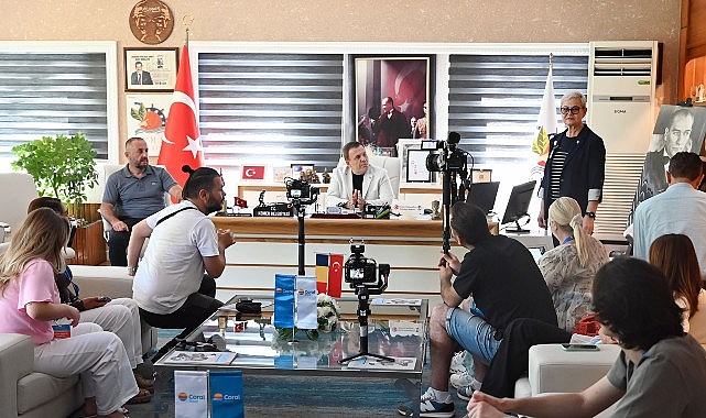 romanyali-gazeteciler-kemerde.jpg