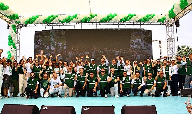 saglikli-yasam-ligi-projesi-izmir-yesilay-bagimsizlik-festivali-buyuk-bir-coskuyla-gerceklestirildi.jpg