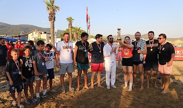 sahil-gunes-ve-voleybol.jpg