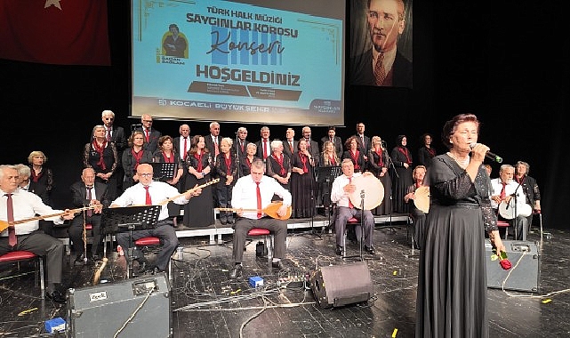 sayginlar-korosu-gonulleri-costurdu.jpg