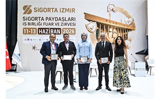 sigorta-izmirde-gelecegin-riskleri-ve-firsatlari-masaya-yatirildi.jpg