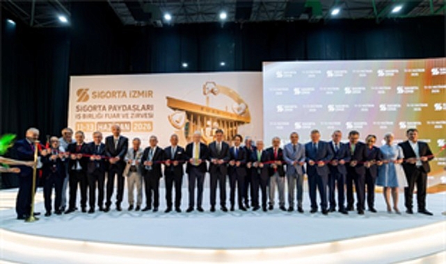 sigorta-sektoru-izmirde-bulustu.jpg
