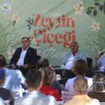 tirilyede-zeytin-cicegi-festivaline-buyuk-ilgi.jpg