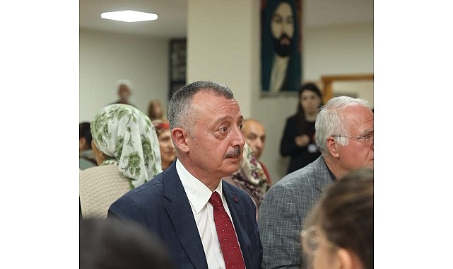 vali-aktas-ve-baskan-buyukakin-cayirovada-muharrem-ayi-iftarina-katildi.jpg