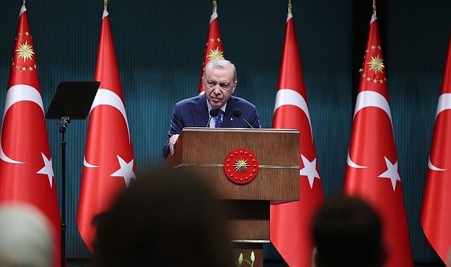cumhurbaskani-erdogan-millete-seslenis-konusmasinda-dunya-belediyeler-birligi-baskani-secilen-baskan-altayi-tebrik-etti.jpg