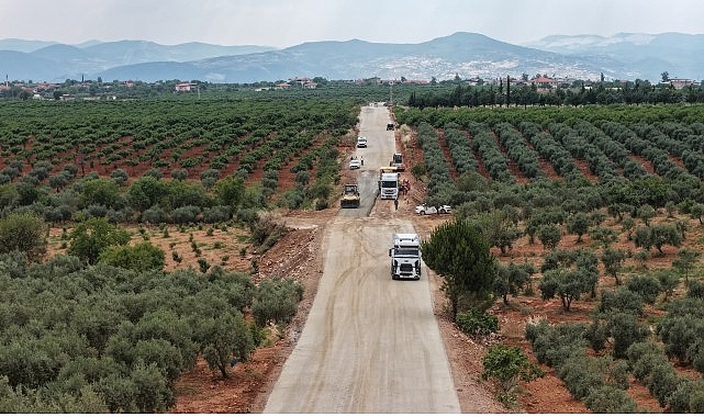 karacasulu-muhtardan-baskan-cerciogluna-hizmet-tesekkuru.jpg