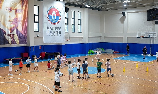 yaz-okulunda-futsal-ve-masa-tenisi-dersleri-basladi.jpg