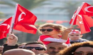 30 Ağustos coşkusu İzmir’in dört yanını saracak