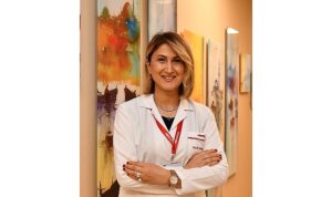 Baş Dönmesi ve Mide Bulantısı Kadınlarda Kalp Krizi Belirtisi Olabilir