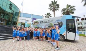 Canik’te Gençler Sporla Buluşuyor