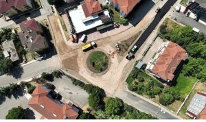 Gölcük’te Ergenekon Caddesi kavşağı yenileniyor
