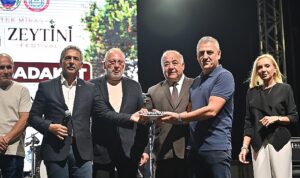 1 Kilo Zeytin 77 Bin Liraya Satıldı