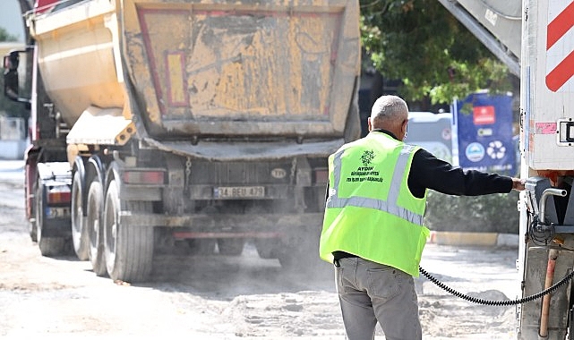 Başkan Çerçioğlu’nun Öncülüğünde Söke’de Yol Yenileme ve Altyapı Çalışmaları Eş Zamanlı Sürdürülüyor