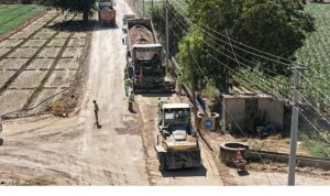 İncirliova’da Yol Yenileme Çalışmaları Devam Ediyor